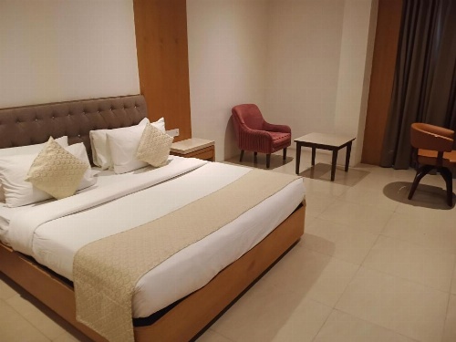 Hotel Golden Orchid image 27